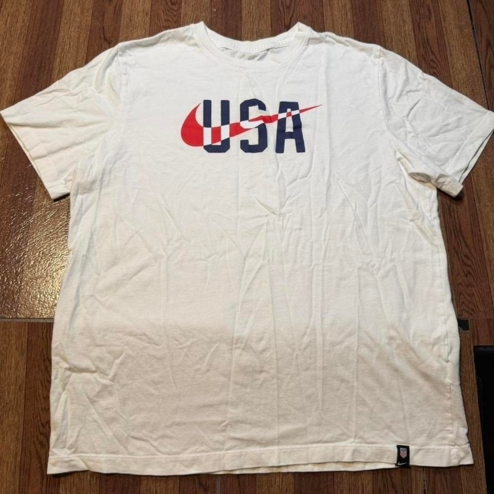 Nike White USA Retro Tech‎ Sportswear Train Shirt Large